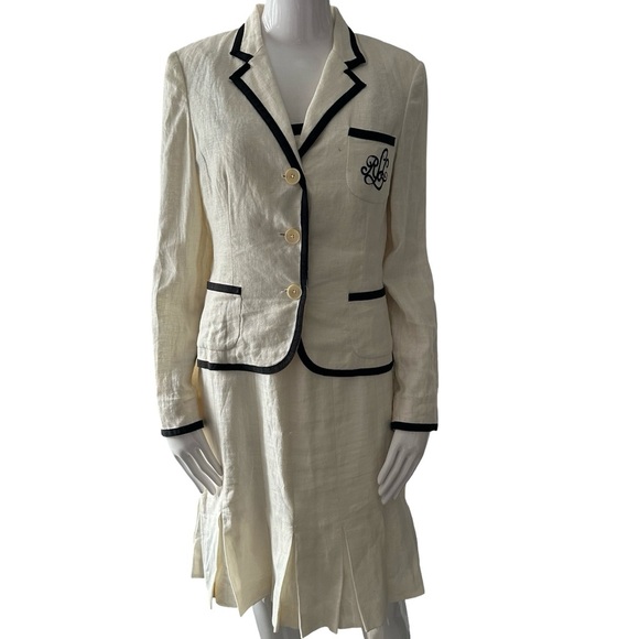 Ralph Lauren Cream and Black Blazer with Classic Lapel - Picture 4 of 6